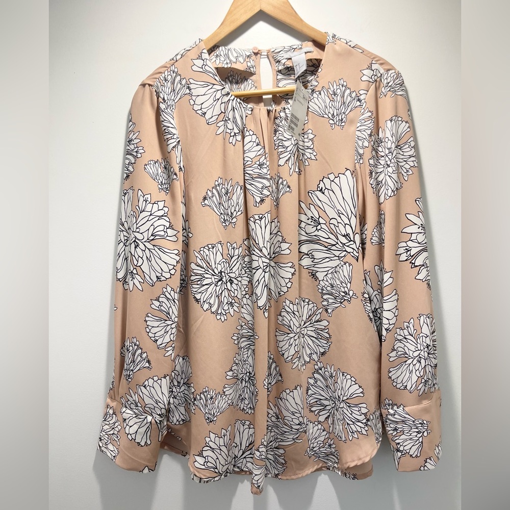 Long sleeve blouse 👚🛍️